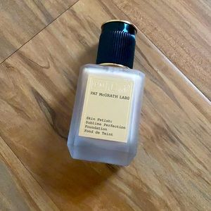 Pat McGrath sublime perfection foundation, LM 10